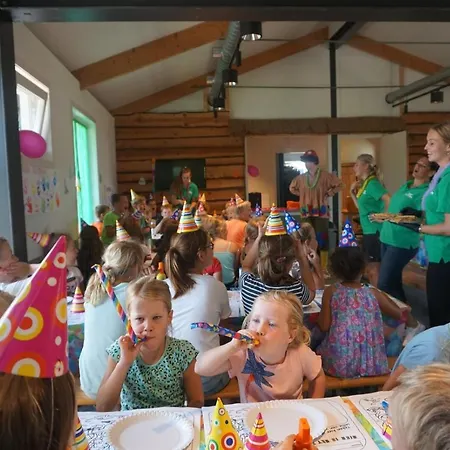 بيت للعطل 6-person Veluwe - Copy - فورتهاوزن